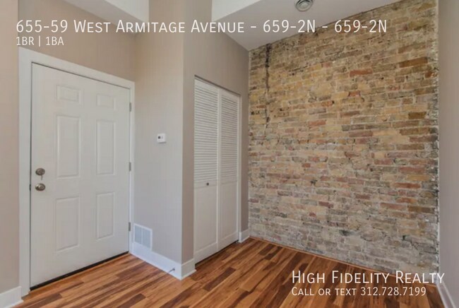 Building Photo - 655 W Armitage Ave