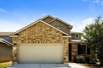 Building Photo - 15815 Spruce River Ct
