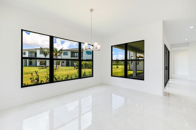 Building Photo - 9451 Riverside Pk Dr