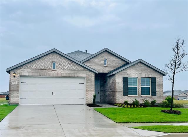 Building Photo - 1613 Magallon Dr