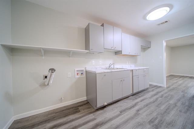 Building Photo - 3345 High Lark Dr