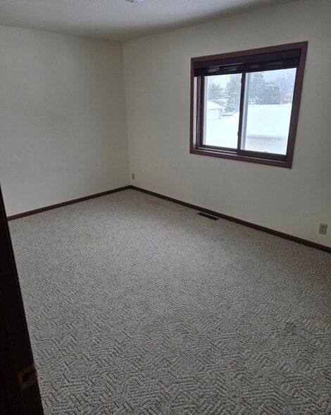 Building Photo - 521 Franklin St