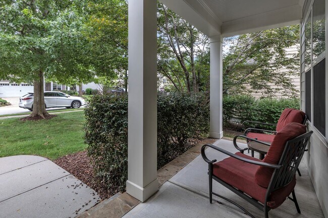 Building Photo - 3 Bedroom Home in Austin Creek! 2 Car Gara...
