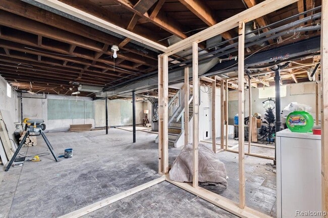 Building Photo - 452 Sunningdale Dr