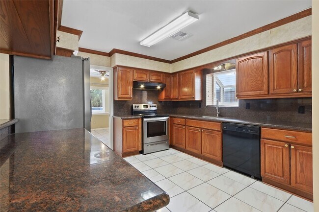 Building Photo - 12303 Barryknoll Ln