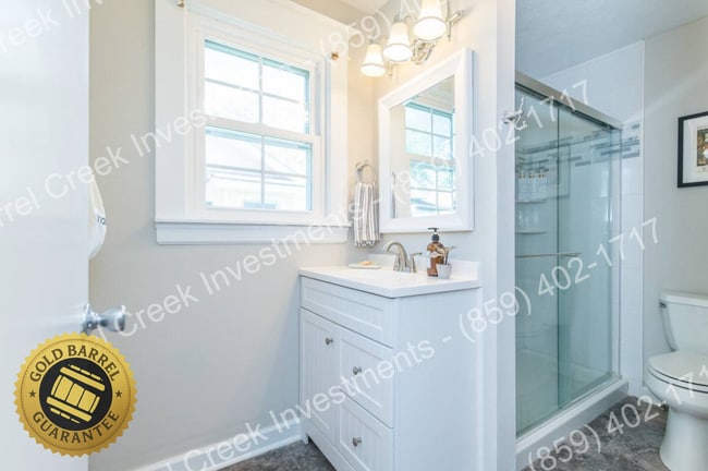 Building Photo - 3-Bed 1-Bath House