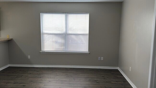 Building Photo - 5301 Fargo Ct