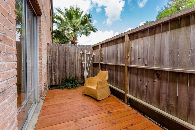 Building Photo - 3401 Timmons Ln