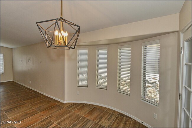 Building Photo - 12060 Mesquite Thorn Dr
