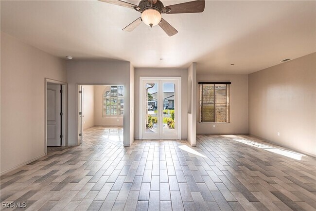 Building Photo - 8361 Trentwood Ct