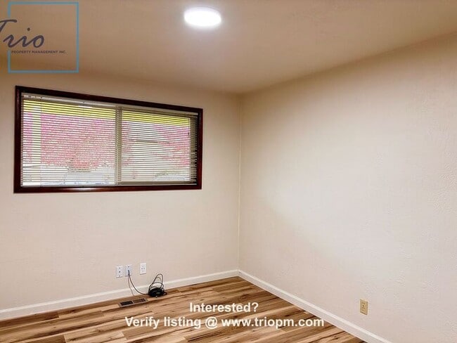 Building Photo - 1029 C St