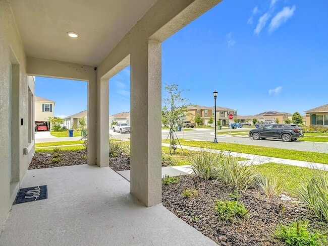 Building Photo - 1504 Hummingbird Rd