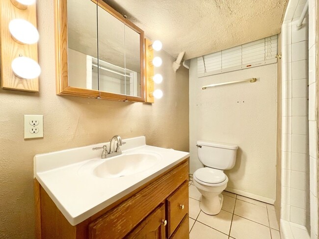 Building Photo - 3671 S 2300 E