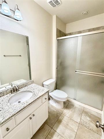 Building Photo - 1500 Grove Dr