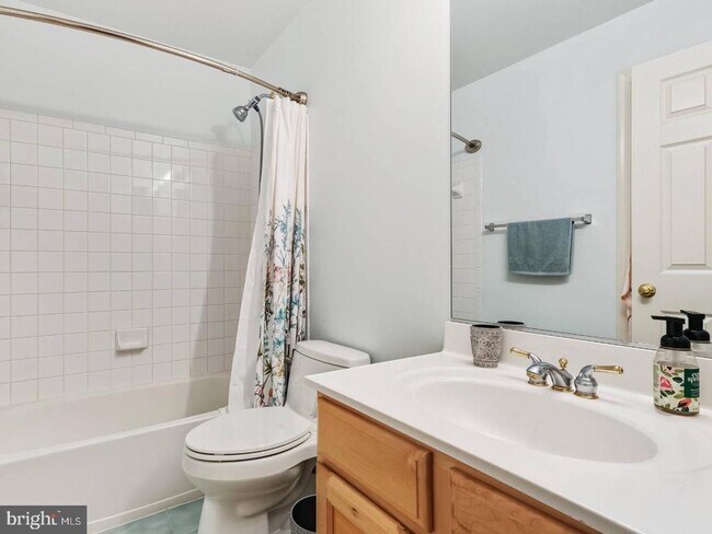 Building Photo - 14301 Autumn Crest Rd