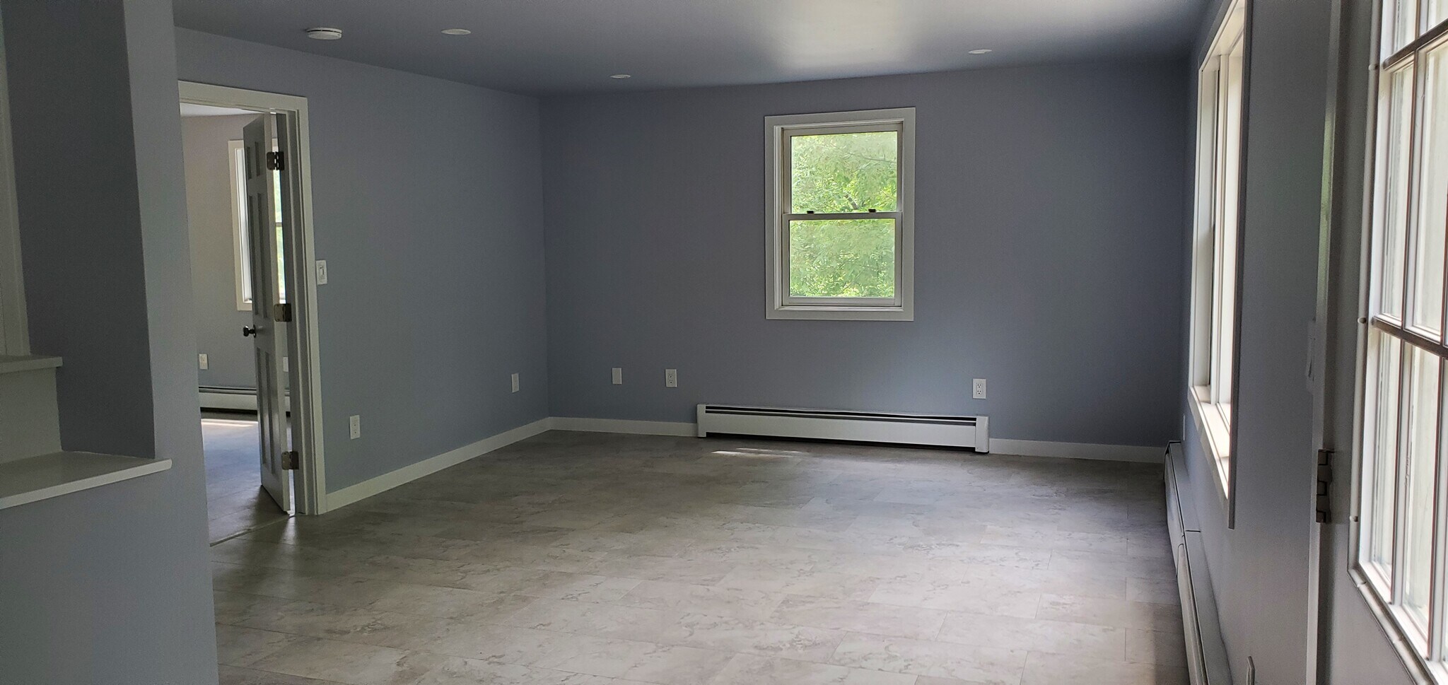 living room - 2014 US Route 3