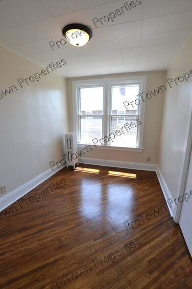 Building Photo - 125 Hunter Ave