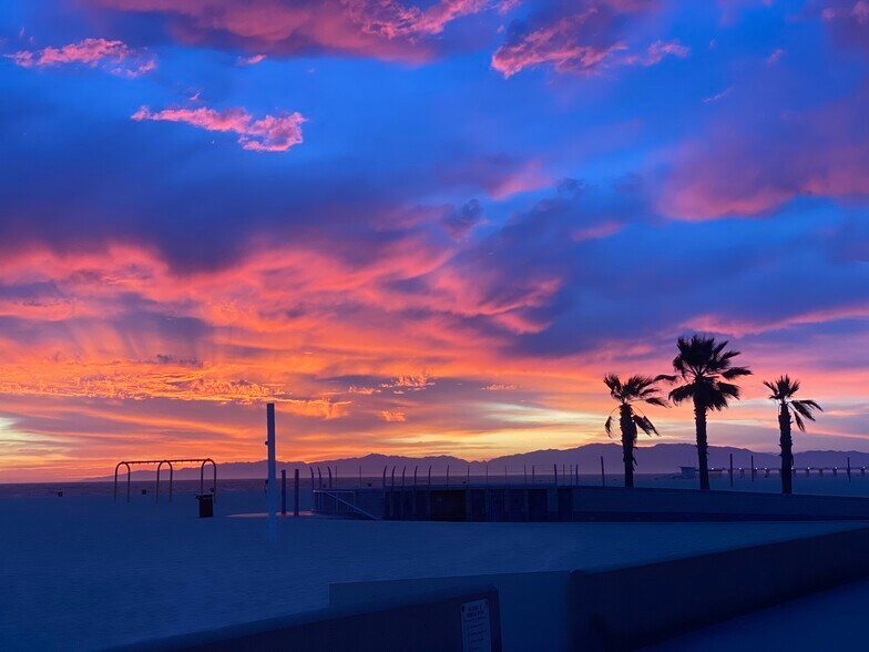 Primary Photo - 114 The Strand