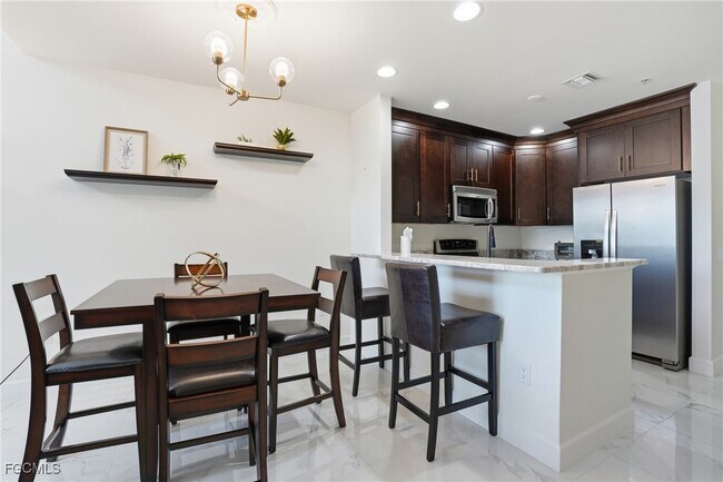 Building Photo - 2743 First St