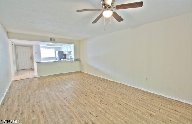 Building Photo - 2385 Naples Trace Cir