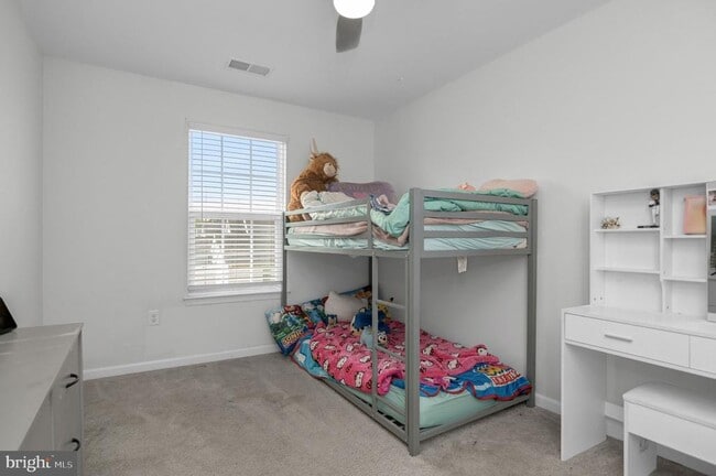 Building Photo - 8633 Rosecrans Ln