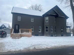 Building Photo - 206 Arlington St