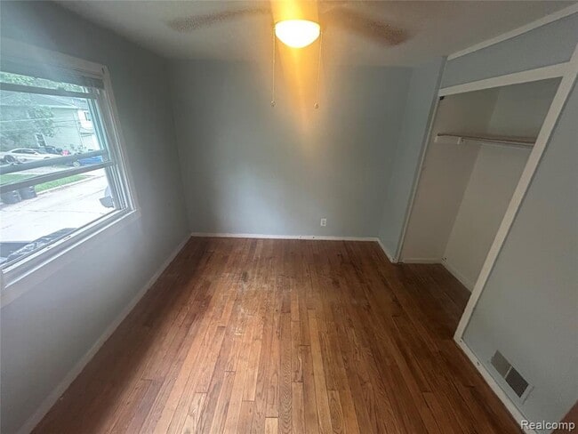 Building Photo - 33314 Belding Ct