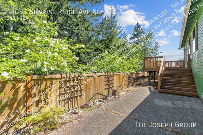 Building Photo - 18057 Sunrise Ridge Ave NE