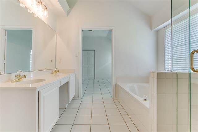 Building Photo - 4805 Bear Run Dr