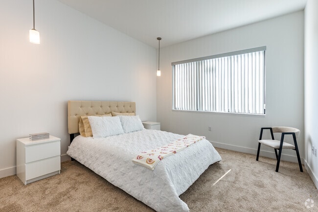 1 BR, 1.5 BA - 962SF - 100 North Apartments