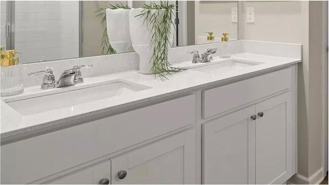 Building Photo - 145 Shenandoah Ln