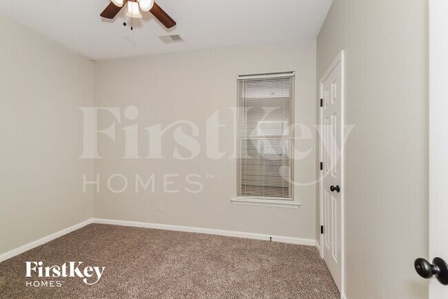 Building Photo - 1248 Glenstone Pl