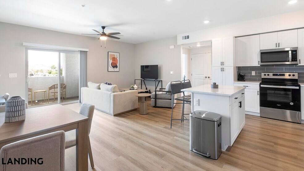 Building Photo - 760 S Boulder Hwy