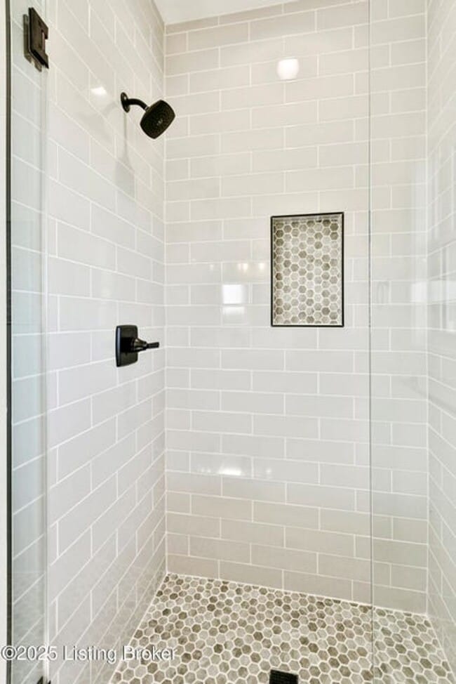 Building Photo - Amazing New Country Home For Rent