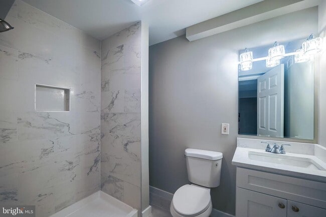 Building Photo - 7709 Killbarron Dr