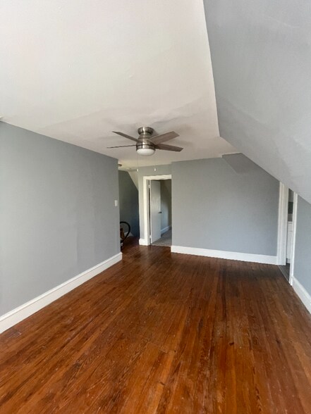 Building Photo - 400 Bethlehem Pike