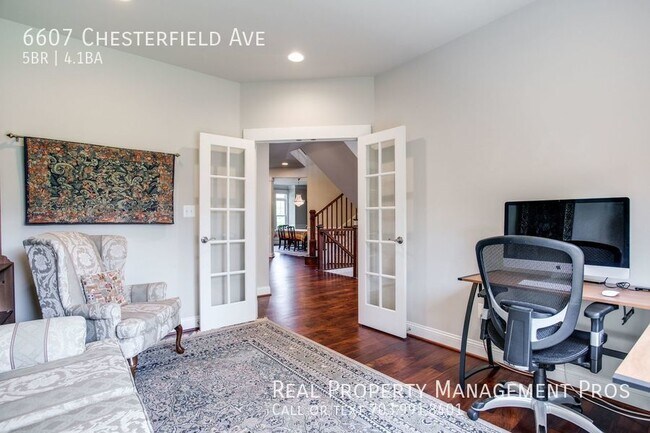 Building Photo - 6607 Chesterfield Ave