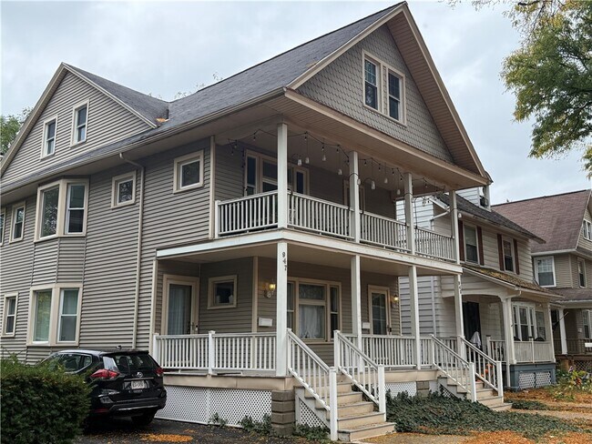 Primary Photo - 945 Harvard St