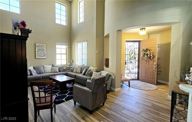 Building Photo - 9195 Arbor Glen St