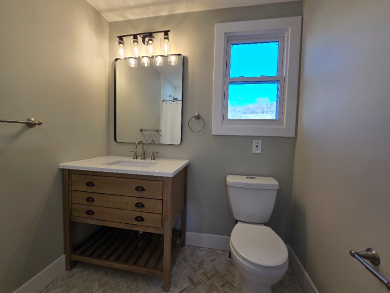 Building Photo - 15581 NY-28