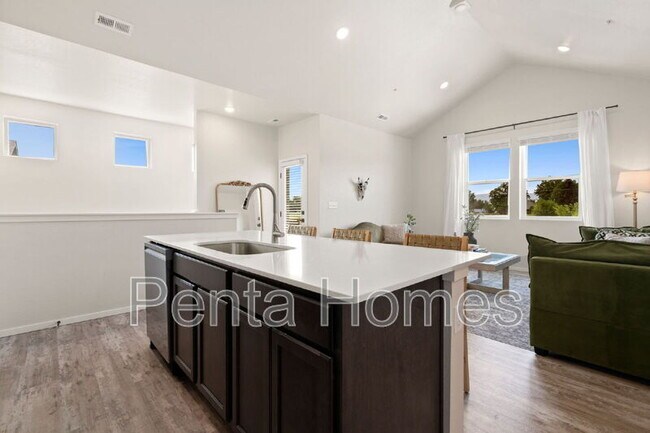 Building Photo - 2702 Barnstormer St