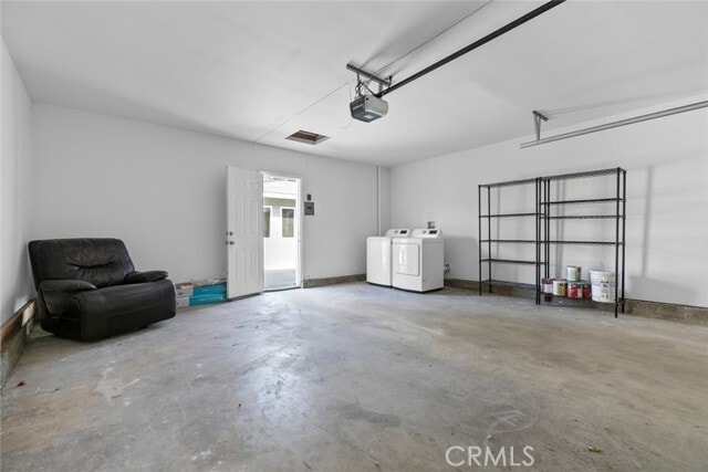 Building Photo - 8008 McLaren Ave
