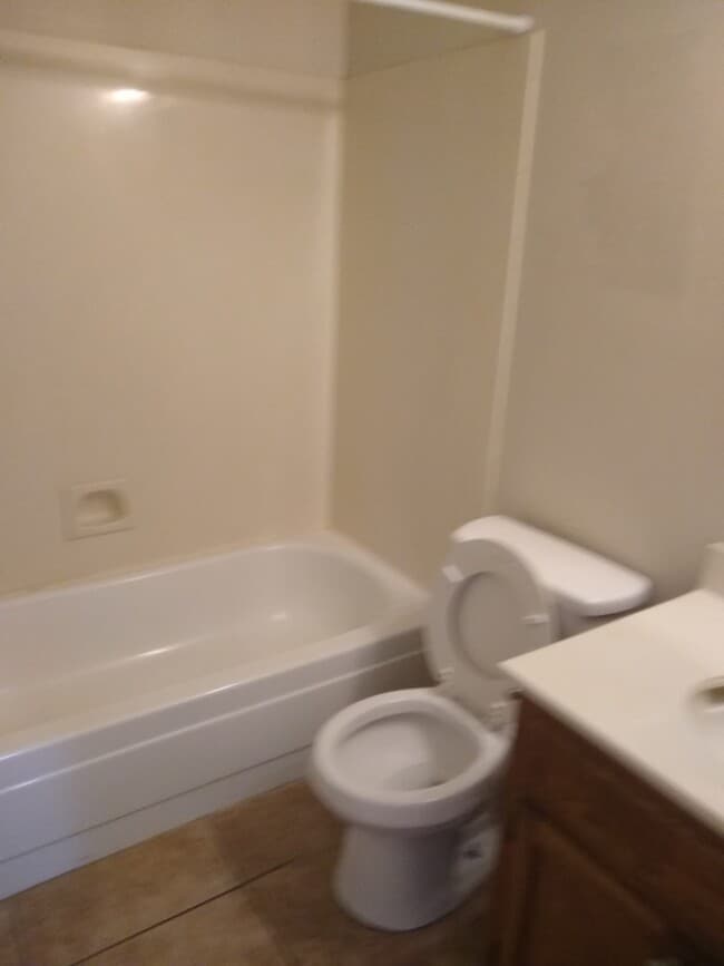 Building Photo - 7816 Bles Ave