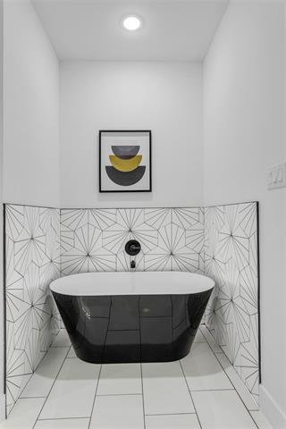 Building Photo - 407 Dubois Ave