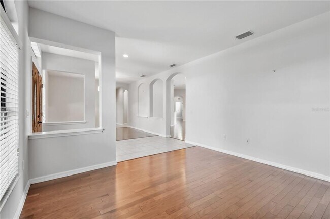 Building Photo - 5303 Moon Shell Dr
