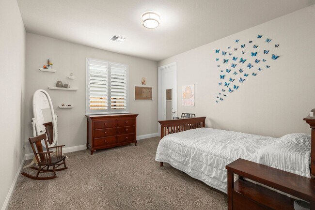 Building Photo - Spanish Springs furnished home for rent