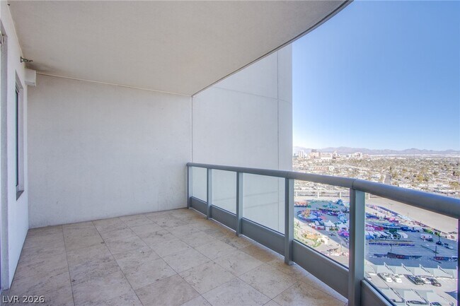 Building Photo - 222 Karen Ave