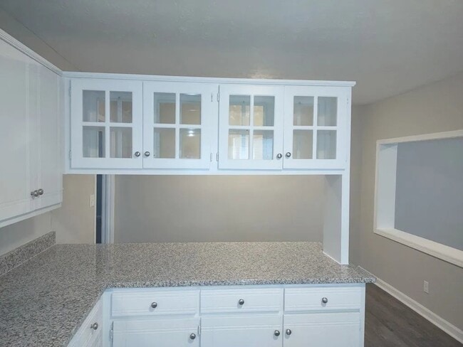Building Photo - 1621 Celia Dr