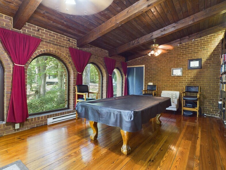 Building Photo - 5301 Bemiss Ct