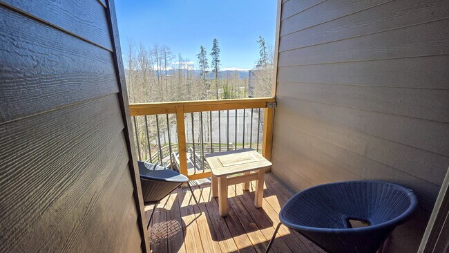 Building Photo - Charming 2-Bed, 2-Bath Plus LOFT Condo in Silverthorne!